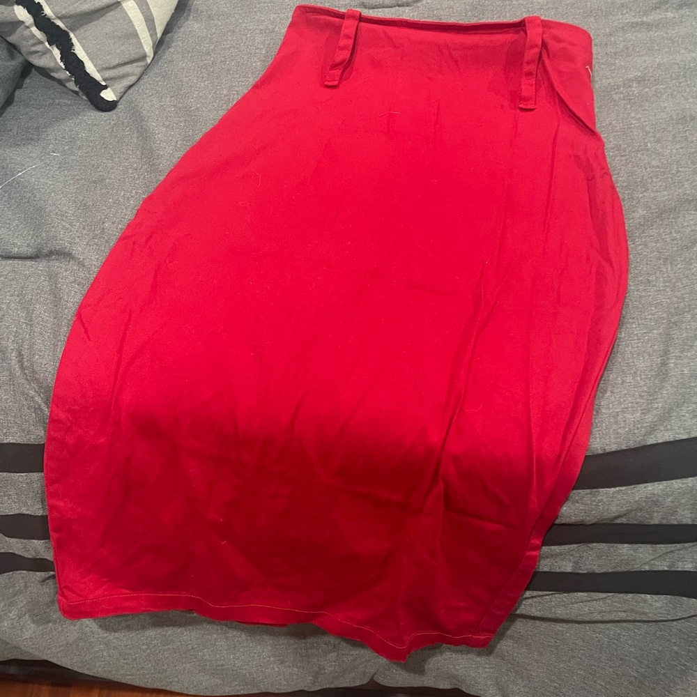 Rock steady pencil skirt